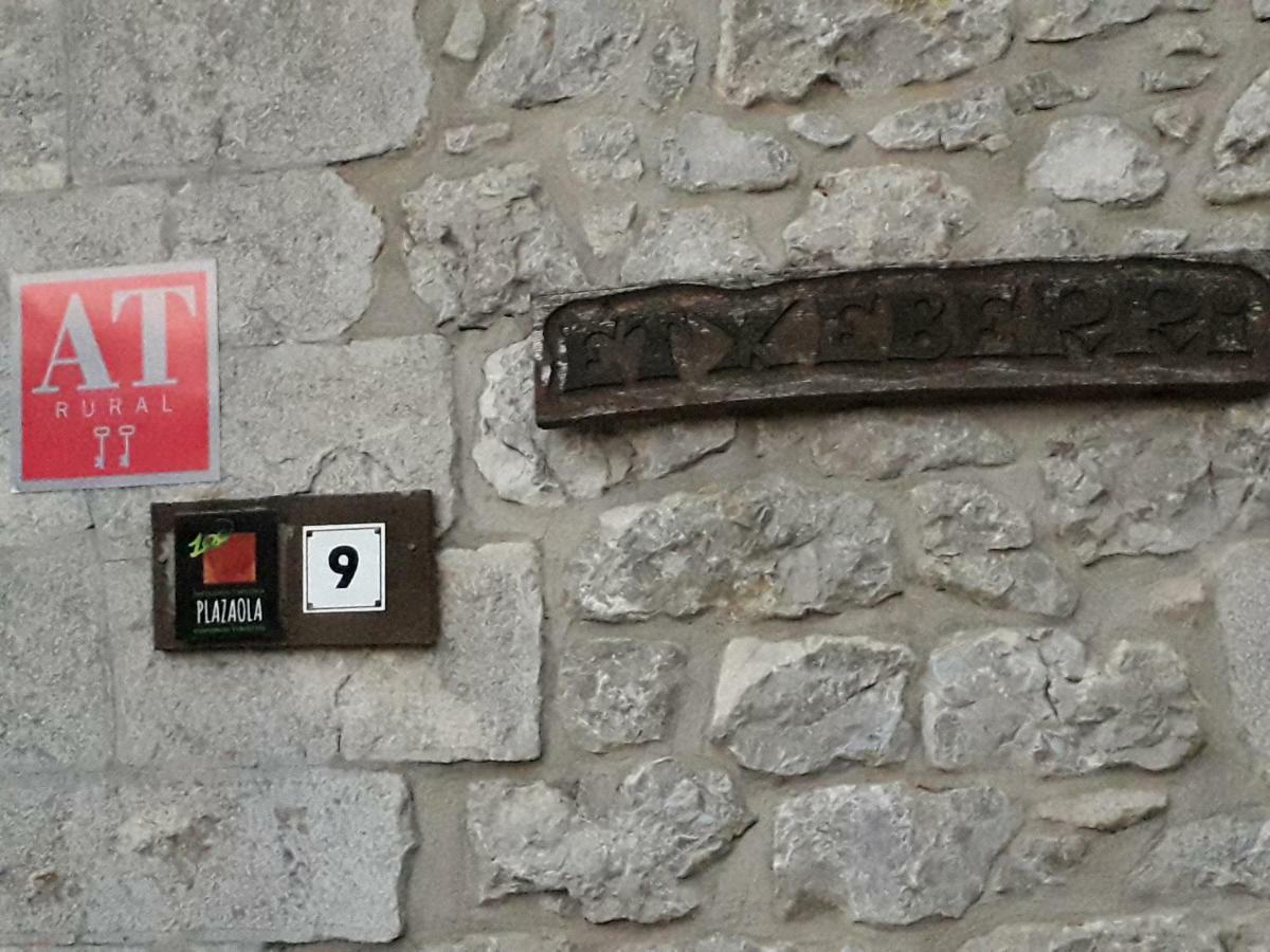 Goldáraz Apartamentos Etxeberri מראה חיצוני תמונה